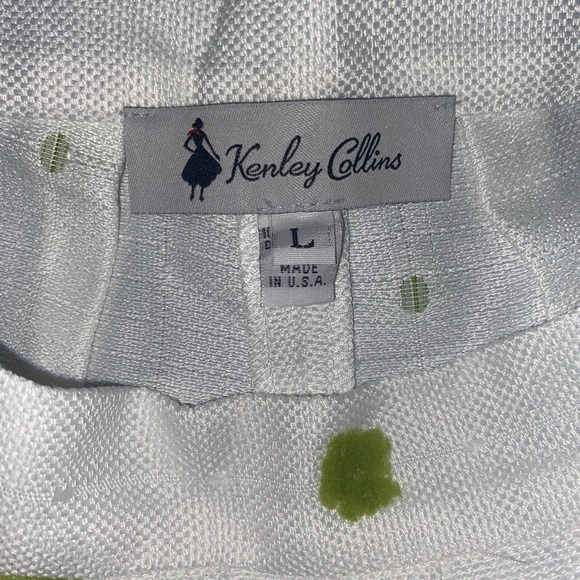 Kenley Collins white and green polka dot set. - Picture 5 of 5